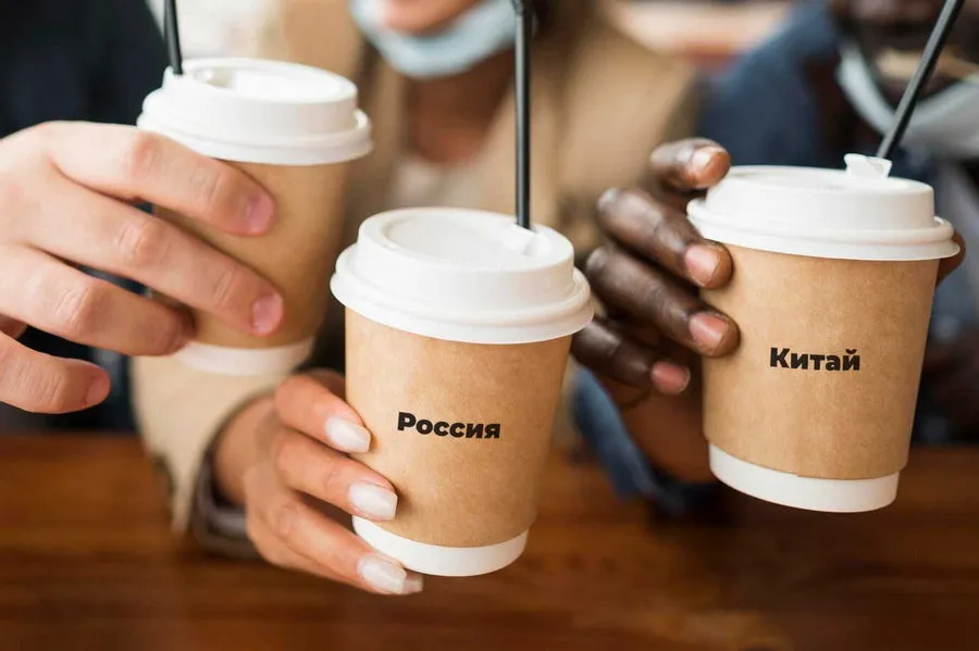 Крупнейшим потребителем кофе в юго-восточной Азии это...?